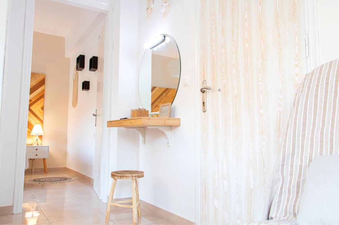Summer Feel Suites Poros Town Ngoại thất bức ảnh